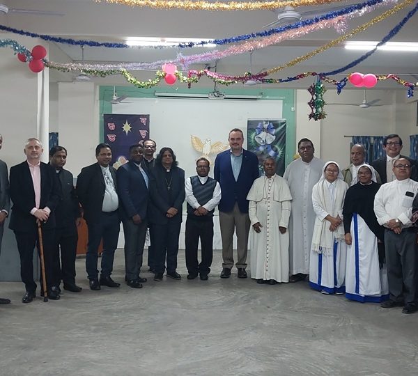 ঢাকার আর্চবিশপ হাউজে রাষ্ট্রদূতদের নিয়ে বড়দিন পুনর্মিলনী